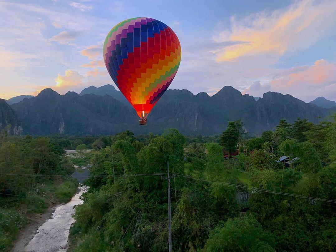 Blue Guesthouse Vang Vieng Εξωτερικό φωτογραφία