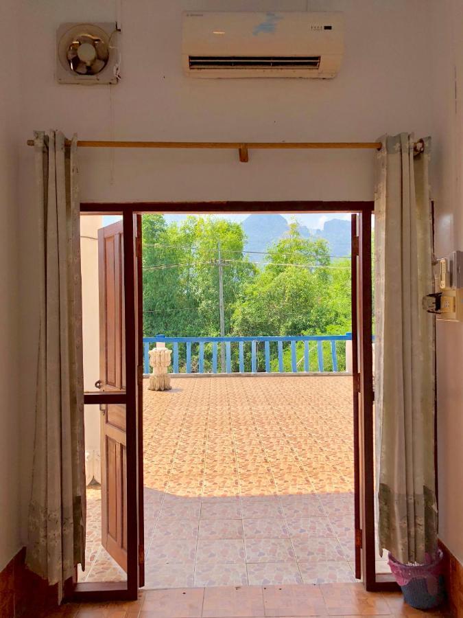 Blue Guesthouse Vang Vieng Εξωτερικό φωτογραφία