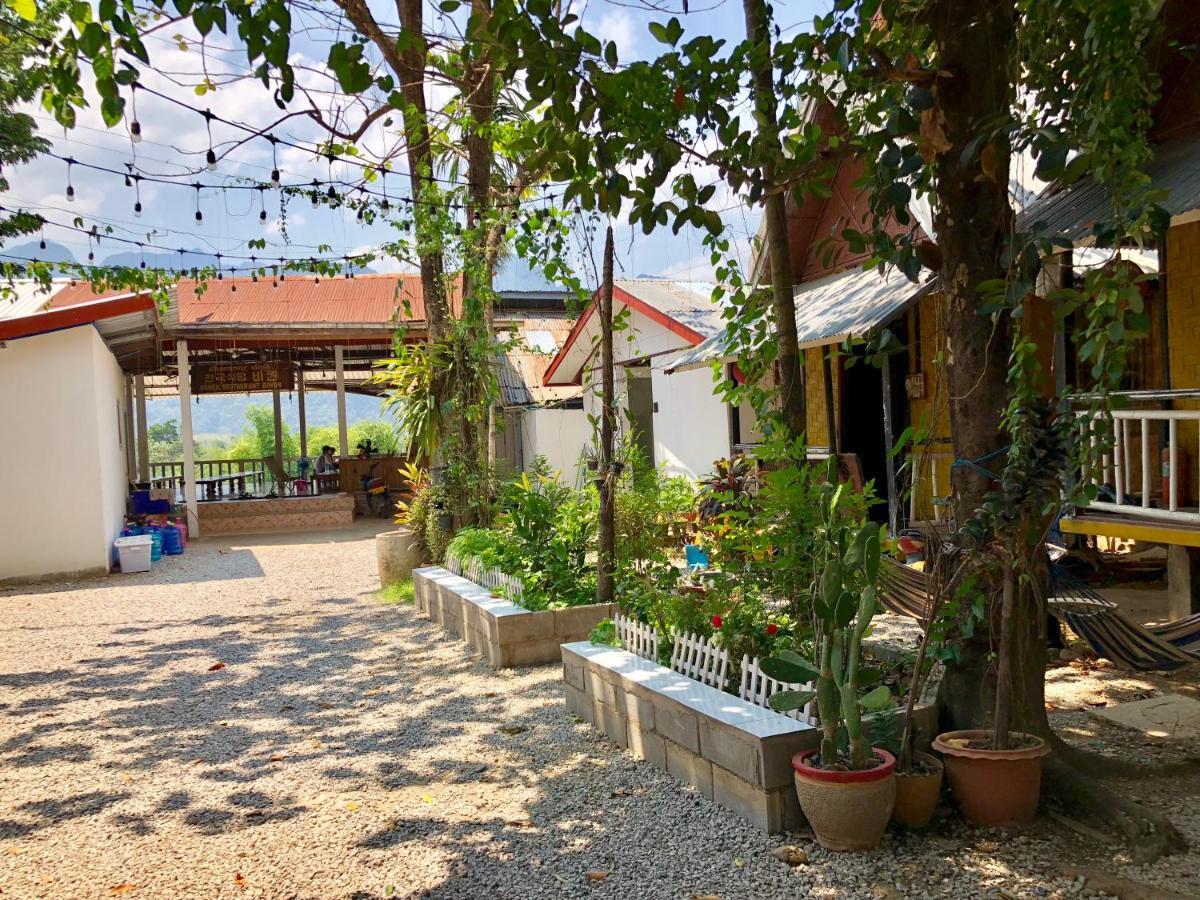 Blue Guesthouse Vang Vieng Εξωτερικό φωτογραφία